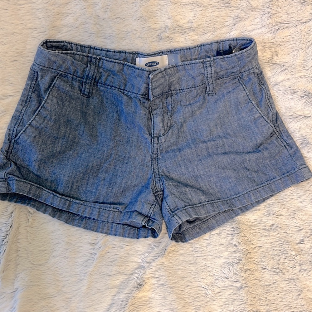 Girls 7 Old Navy denim shorts